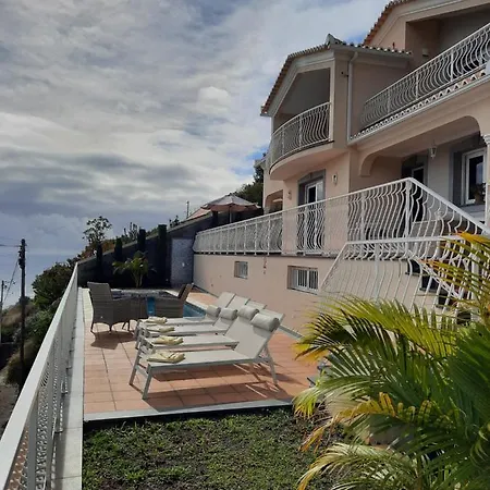 Casa Del Mar
