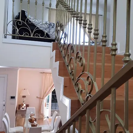Casa Del Mar