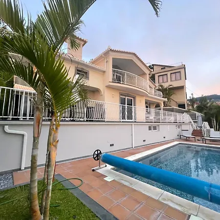 Casa Del Mar